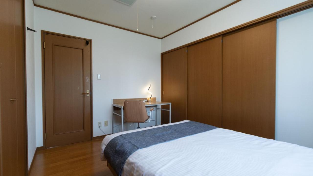 Guesthouse Akabana Miyakojima  Exteriör bild